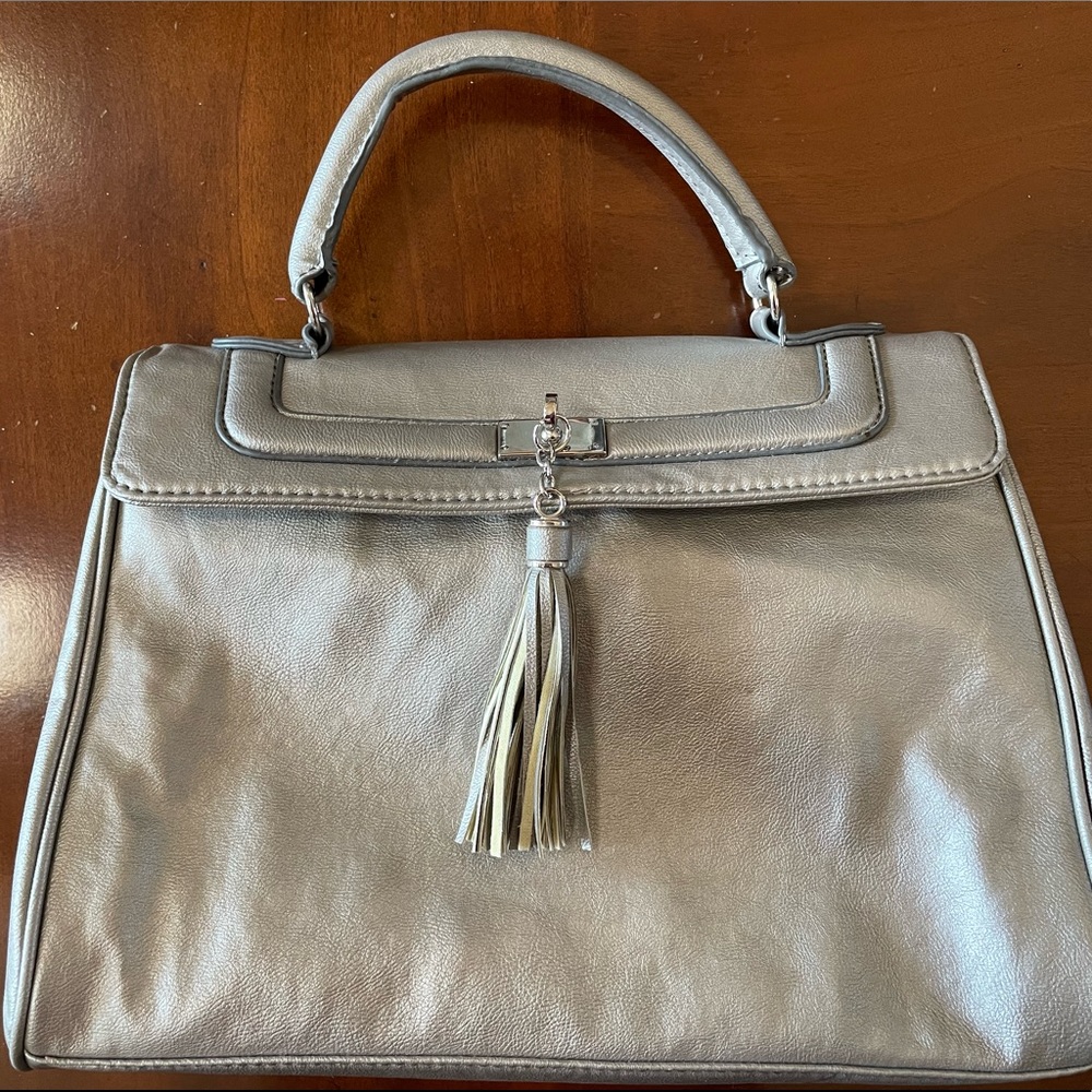 Handbag Silver w/Handle